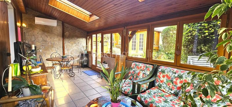 Maison - 130 m² - 7 pièces