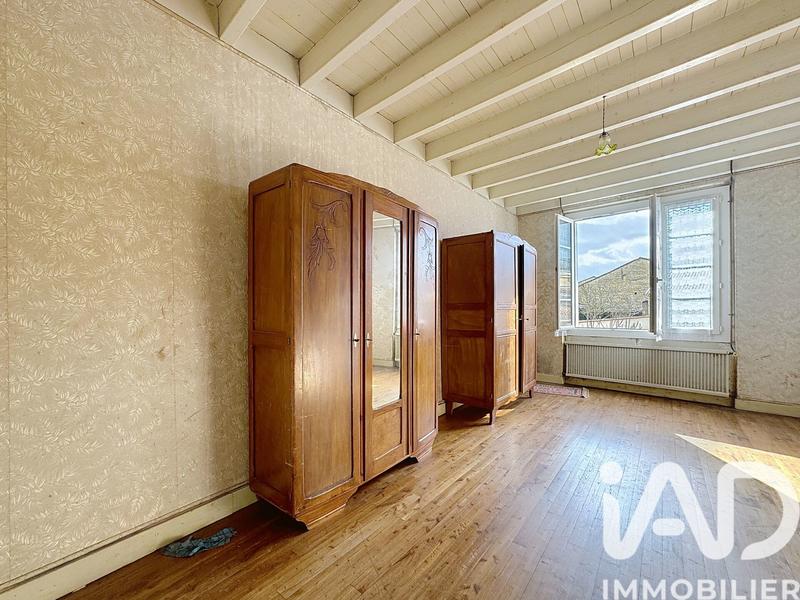 Maison - 180 m² - 8 pièces