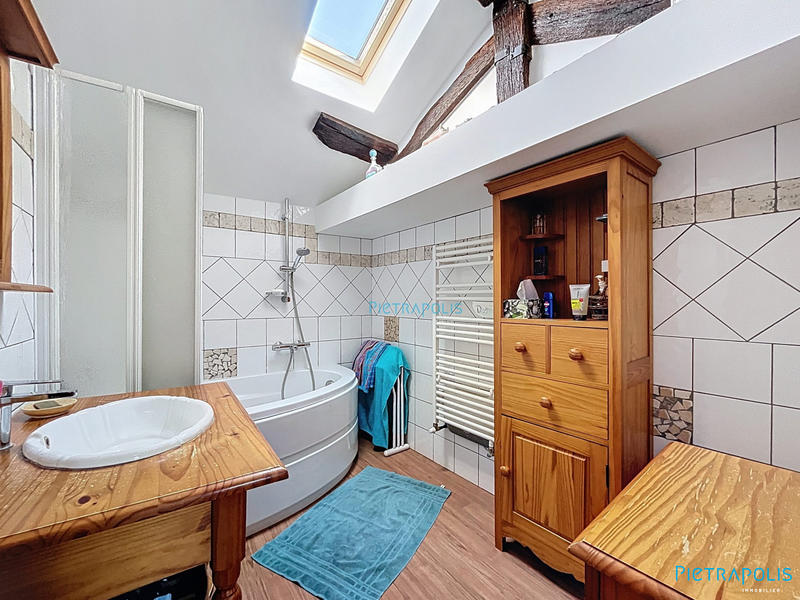 Maison - 93 m² - 4 pièces