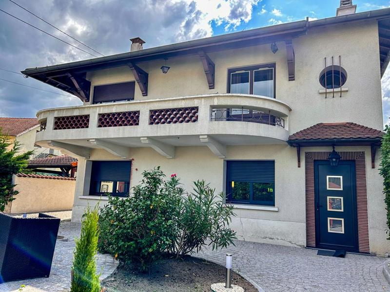 Maison - 155 m² - 5 pièces