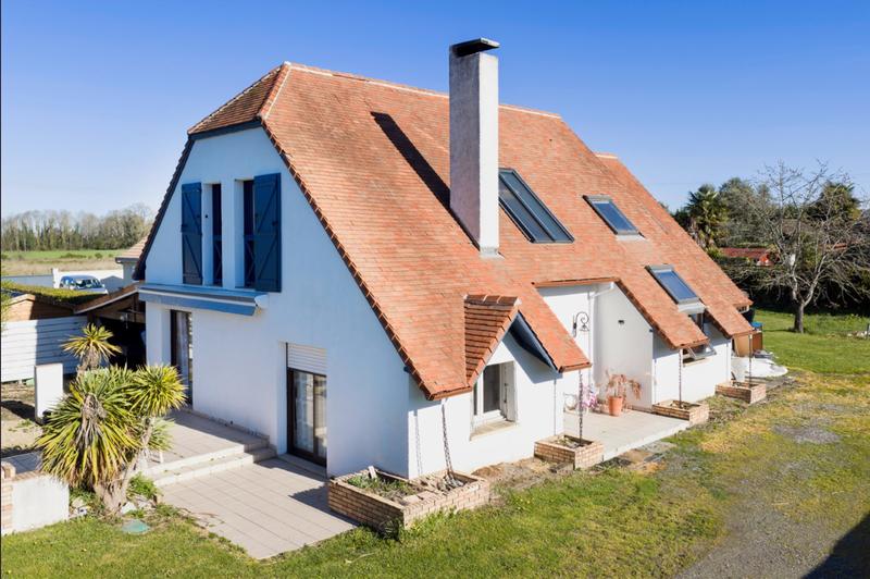 Maison - 160 m² - 7 pièces