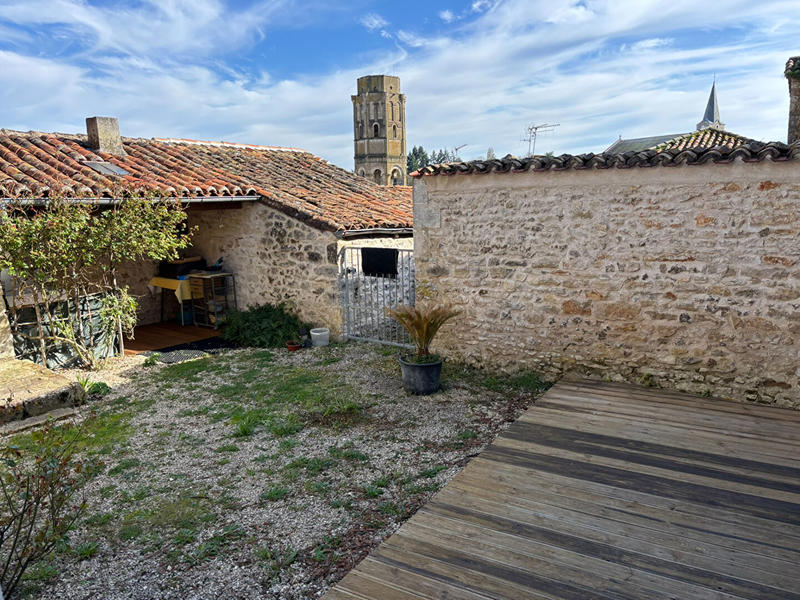 Maison - 147 m² - 5 pièces