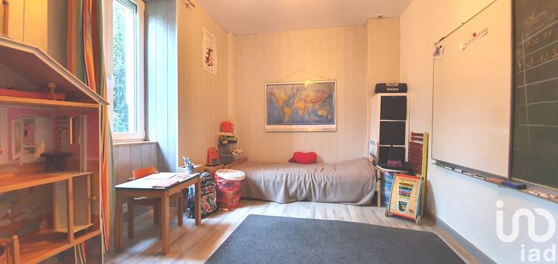 Maison - 150 m² - 8 pièces