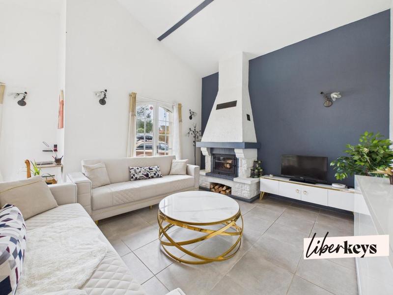 Maison - 133 m² - 6 pièces