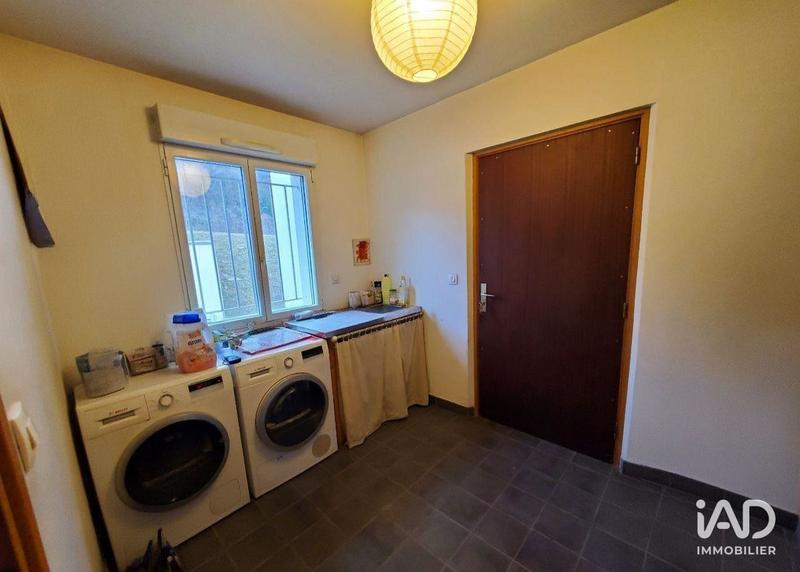 Maison - 213 m² - 5 pièces