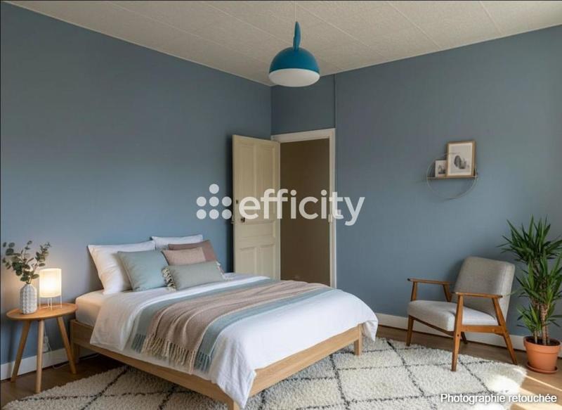 Appartement ancien - 223 m² - 7 pièces