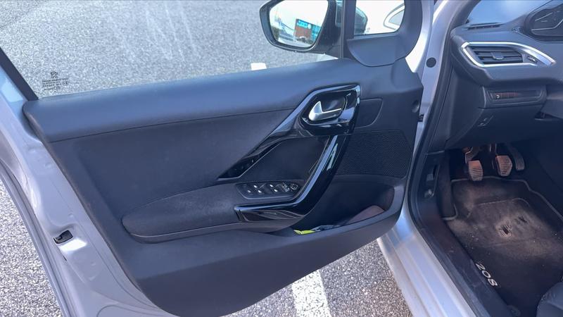 Peugeot 208 1.2 PureTech 82 Allure