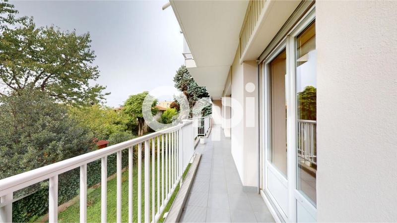 Appartement - 107 m² - 4 pièces