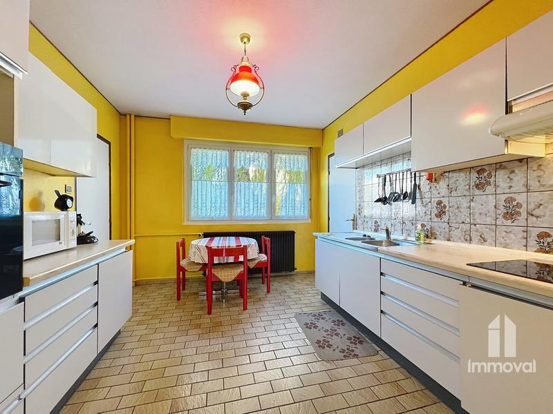 Appartement - 83 m² - 4 pièces