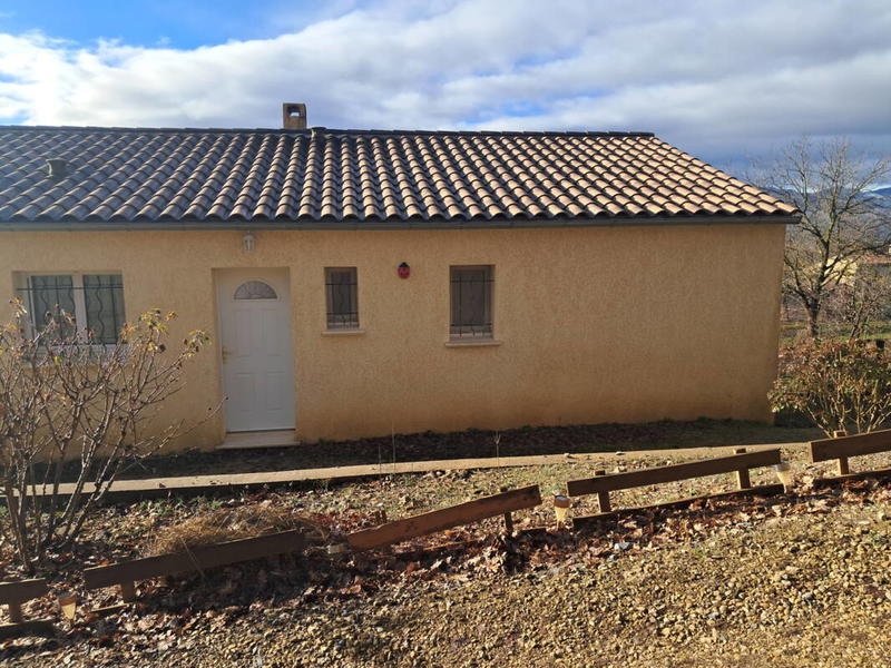 Villa - 95 m² - 5 pièces