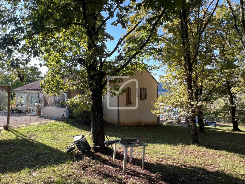 Maison - 146 m² - 7 pièces