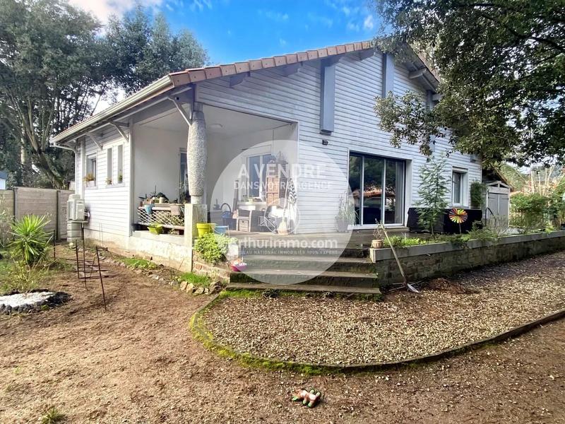 Maison - 170 m² - 6 pièces