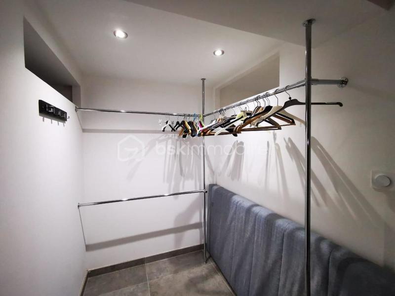 Appartement - 82 m² - 3 pièces