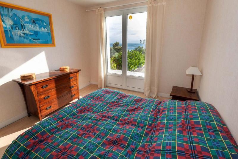 Maison - 165 m² - 10 pièces