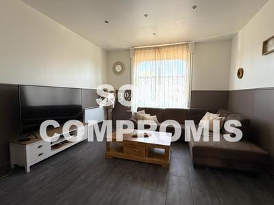 Maison - 141 m² - 5 pièces