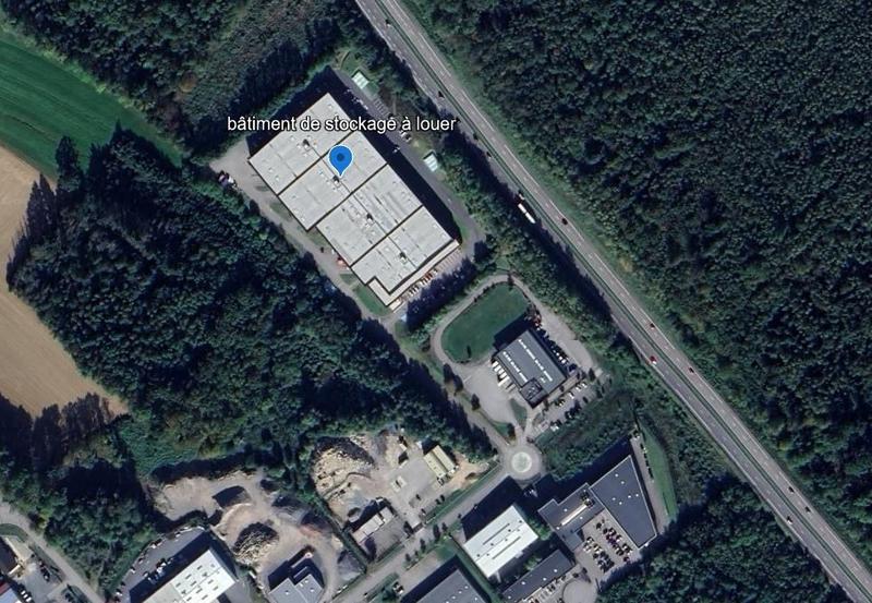 Local commercial - 2 735 m²