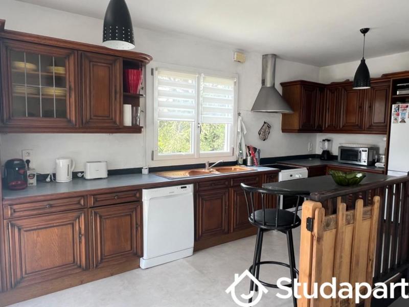 Chambre - 9 m² - 1 pièce