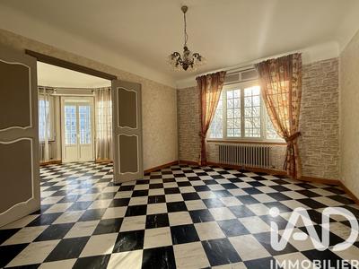 Maison - 136 m² - 5 pièces