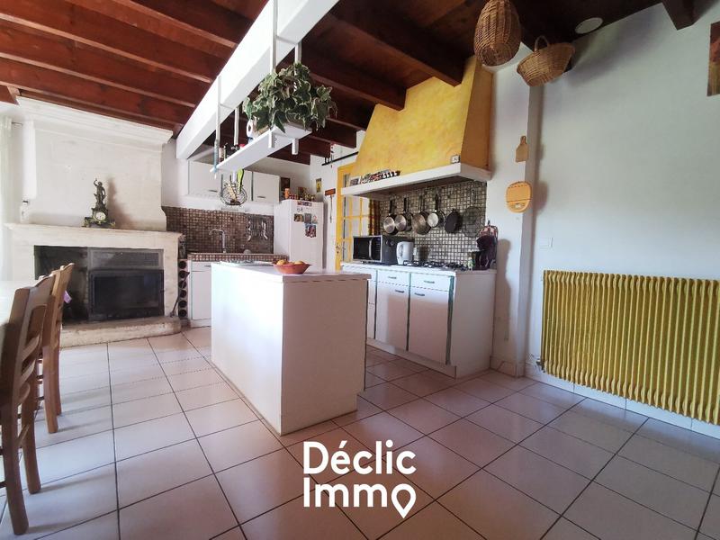 Maison en pierre - 146 m² - 7 pièces