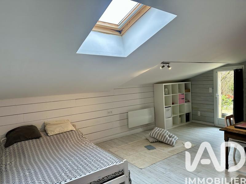 Maison - 196 m² - 5 pièces