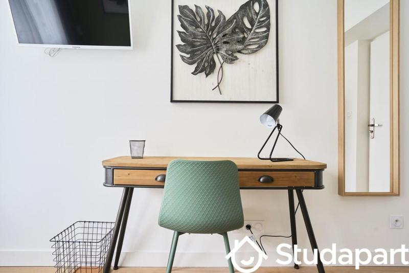 Chambre - 10 m² - 1 pièce