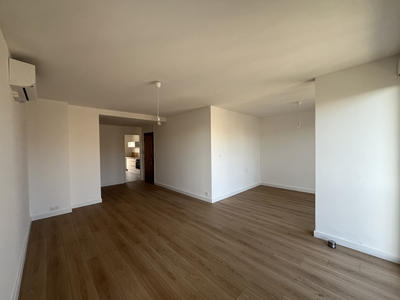 Appartement - 86 m² - 4 pièces