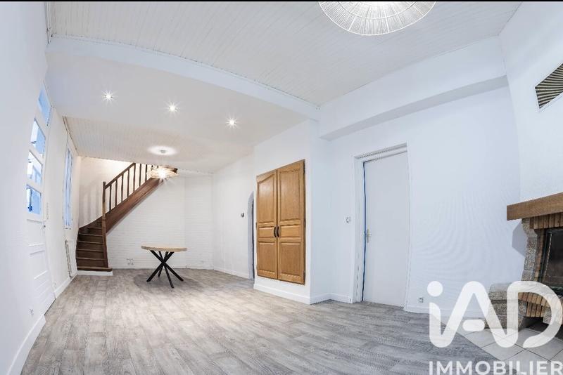 Maison - 88 m² - 6 pièces