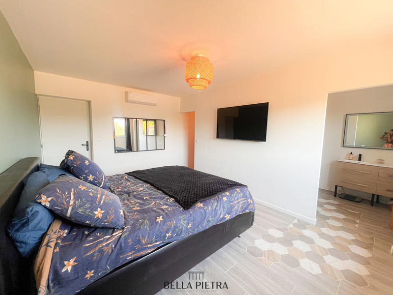 Maison - 110 m² - 6 pièces