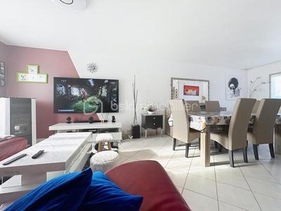 Maison de ville - 89 m² - 5 pièces