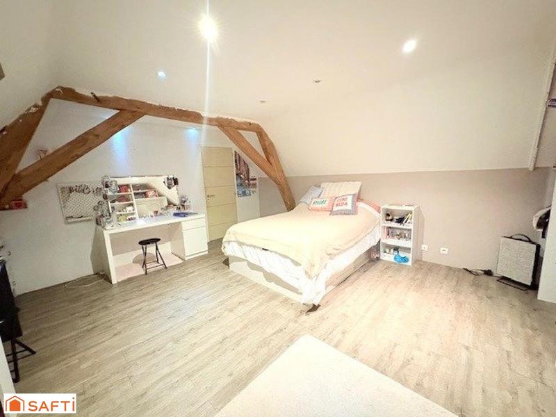 Maison - 186 m² - 7 pièces