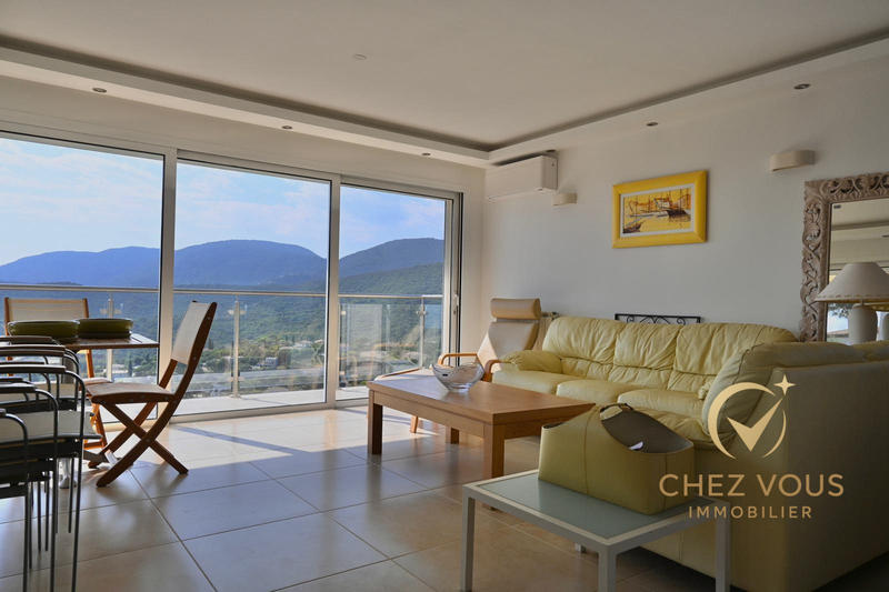 Villa - 200 m² - 7 pièces