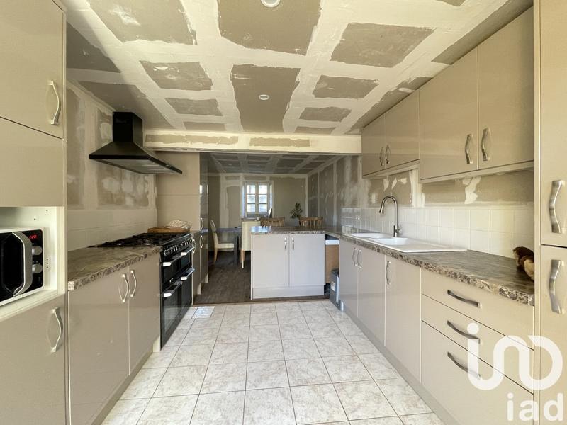 Maison - 89 m² - 5 pièces