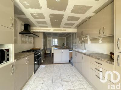 Maison - 89 m² - 5 pièces