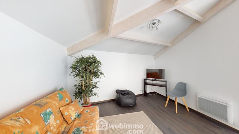 Maison - 177 m² - 7 pièces