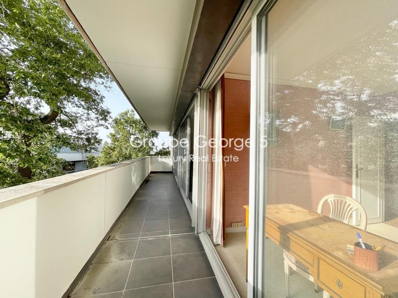 Appartement - 91 m² - 4 pièces