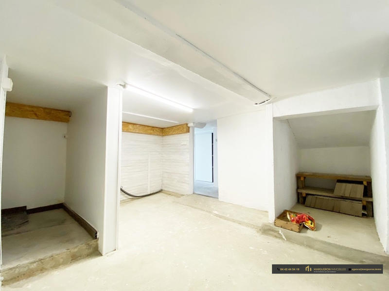 Maison - 95 m² - 4 pièces