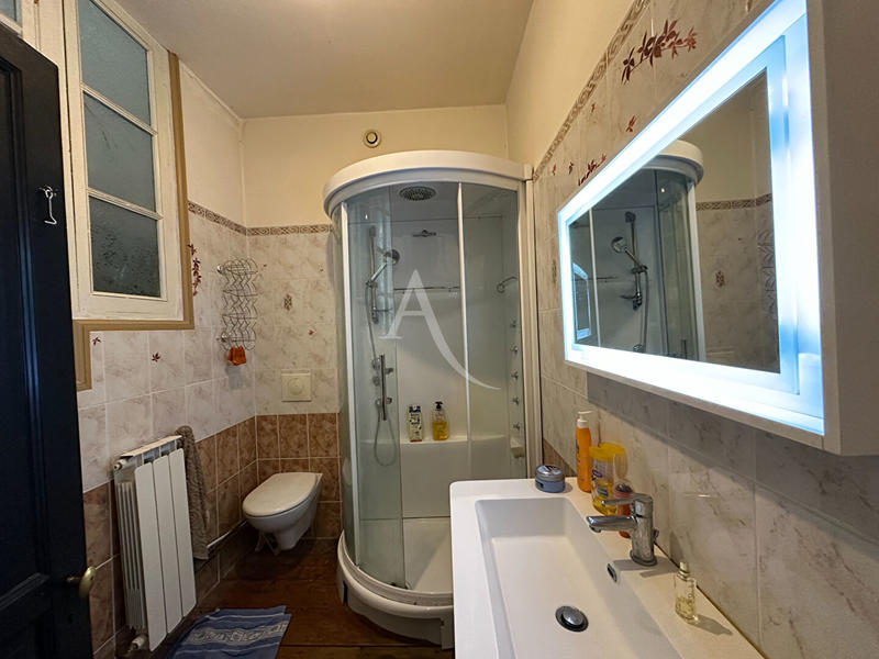 Maison - 171 m² - 5 pièces