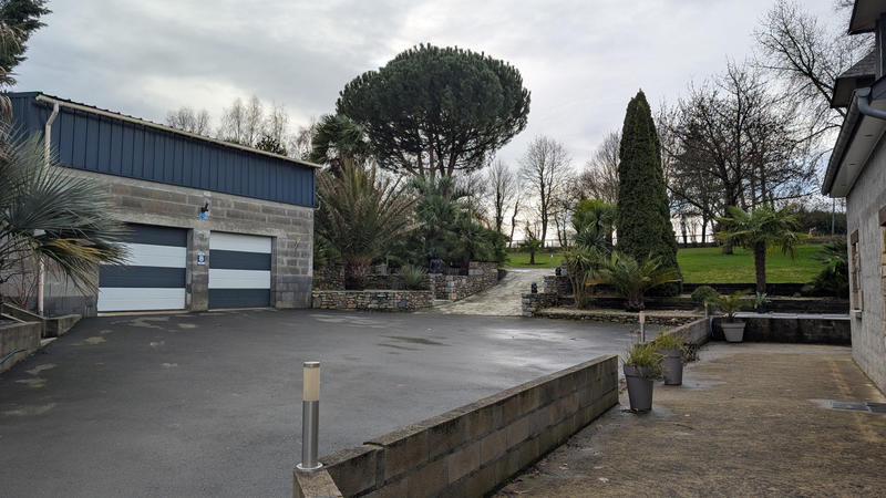 Propriété - 136 m² - 5 pièces