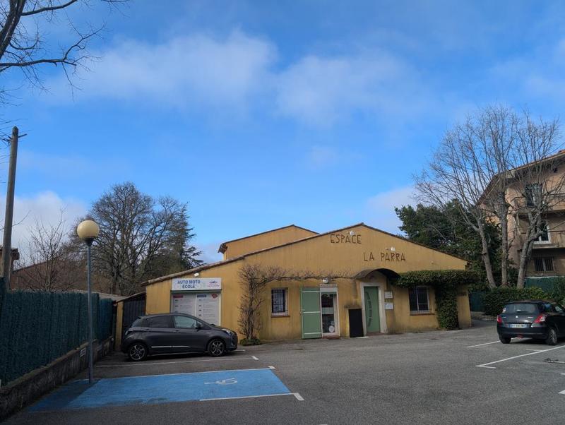 Studio - 30 m² - 1 pièce