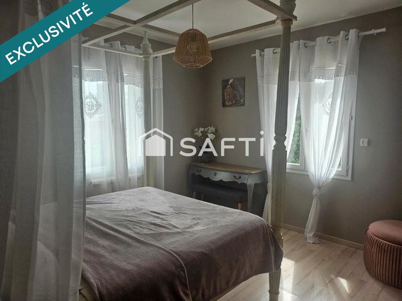 Maison - 293 m² - 8 pièces