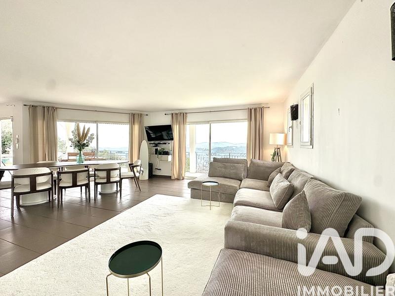 Maison - 172 m² - 5 pièces