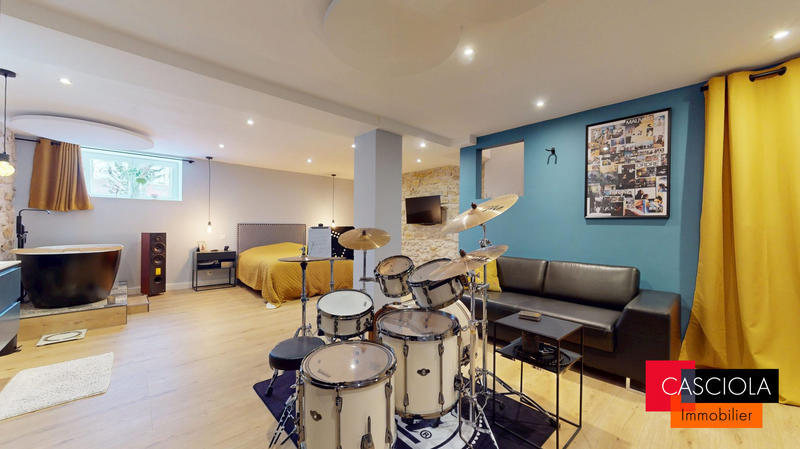 Maison - 131 m² - 6 pièces