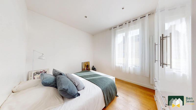 Maison - 103 m² - 5 pièces