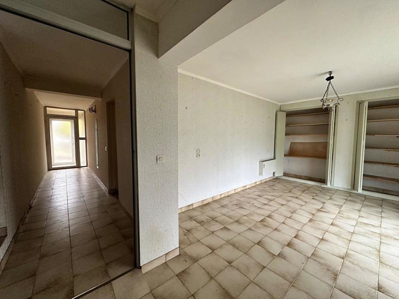 Maison - 198 m² - 7 pièces