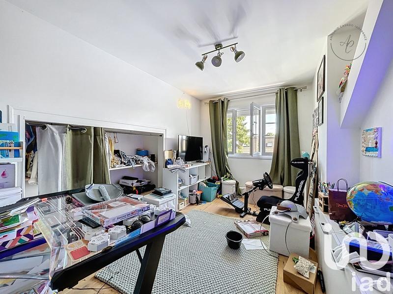 Maison - 225 m² - 7 pièces