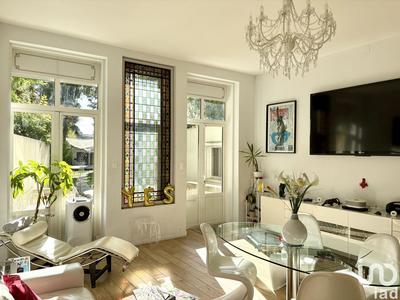 Appartement - 168 m² - 5 pièces