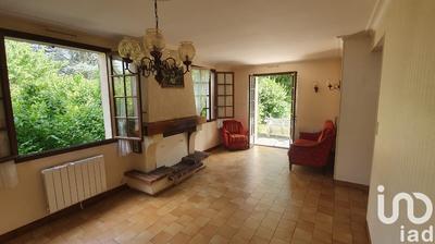 Maison - 142 m² - 6 pièces