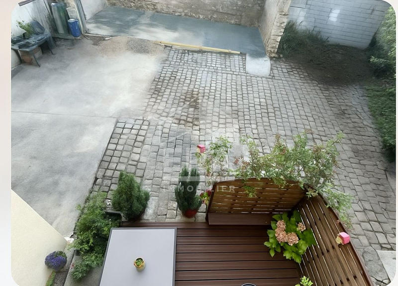 Immeuble - 4 pièces