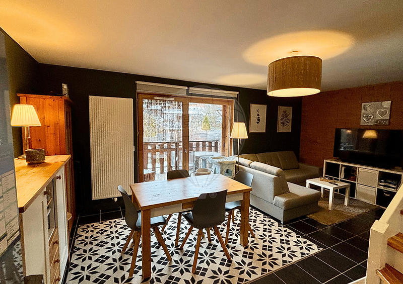 Maison - 88 m² - 4 pièces