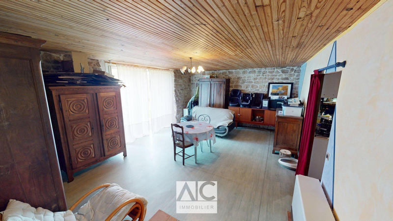 Maison - 190 m² - 8 pièces